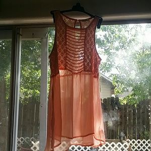 peachy nectorine tank top by Selena Gomez